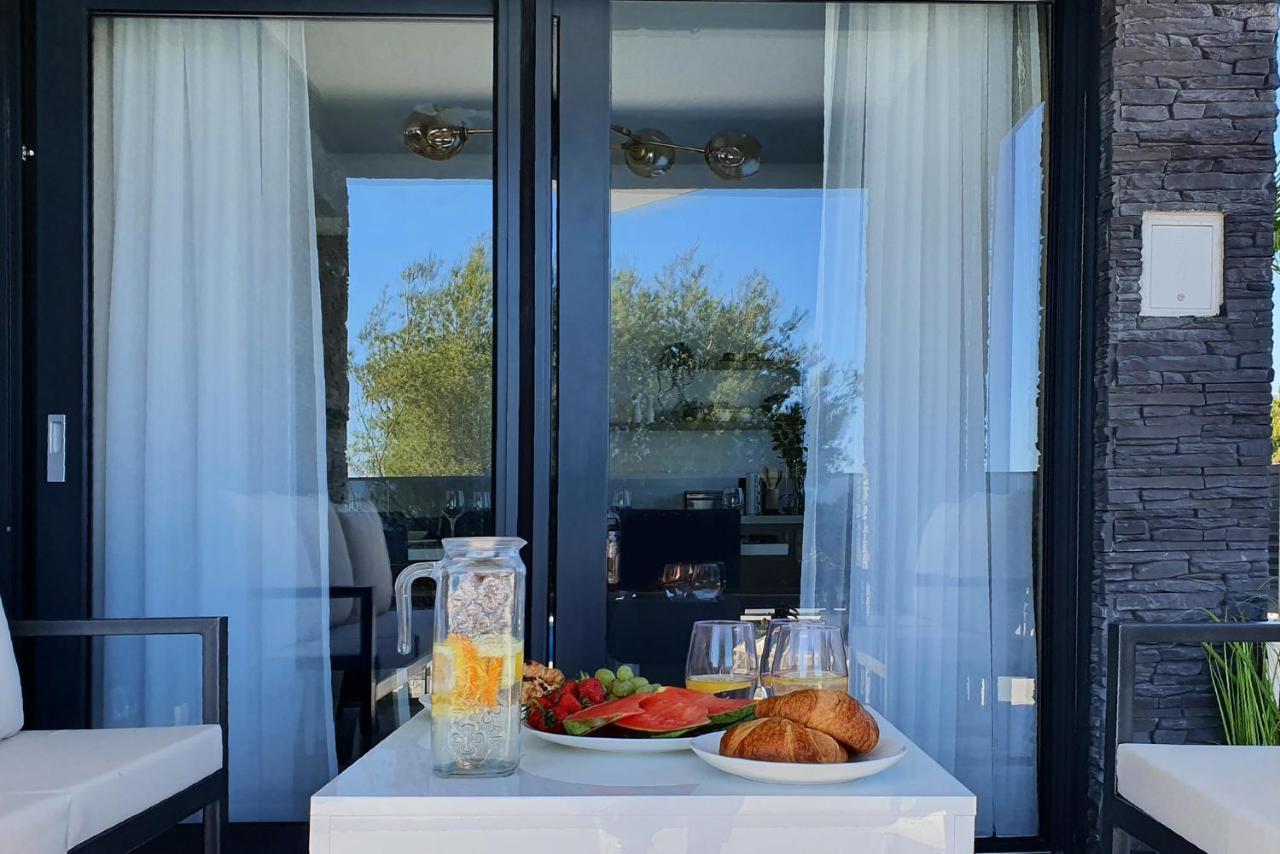 Villa Black Pearl Šibenik Exteriör bild